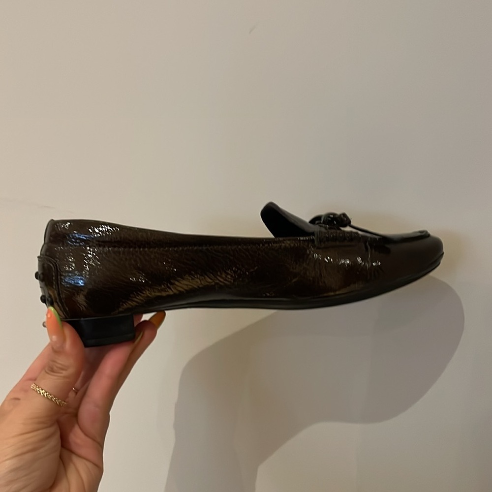 Tod’s Patent Leather Loafers - Size 35.5 - Picture 10 of 11